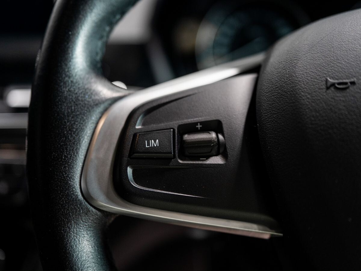 BMW X1 2016 - фото автомобиля