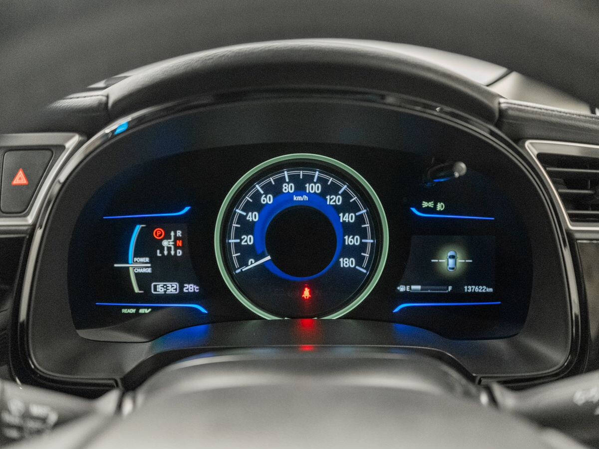 Honda Shuttle 2015 - фото автомобиля