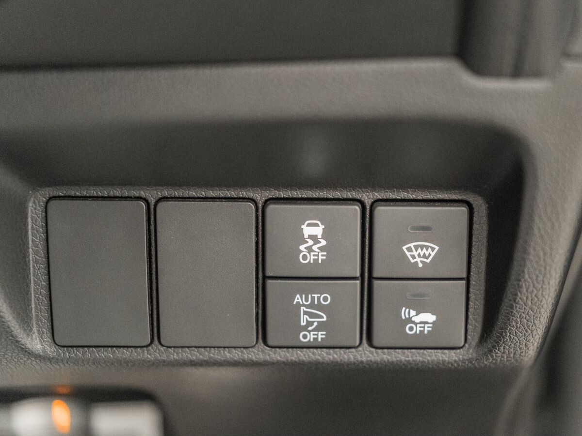 Honda Shuttle 2015 - фото автомобиля