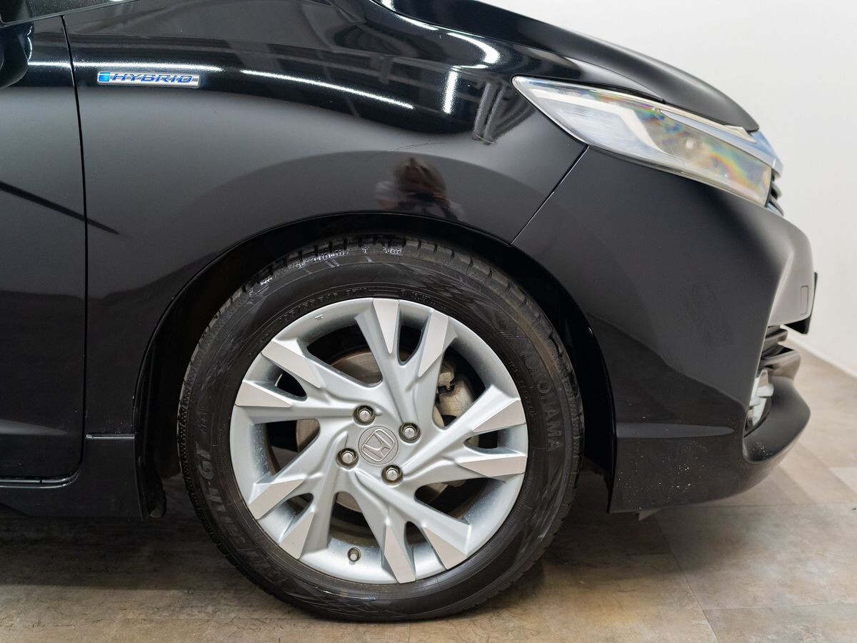 Honda Shuttle 2015 - фото автомобиля