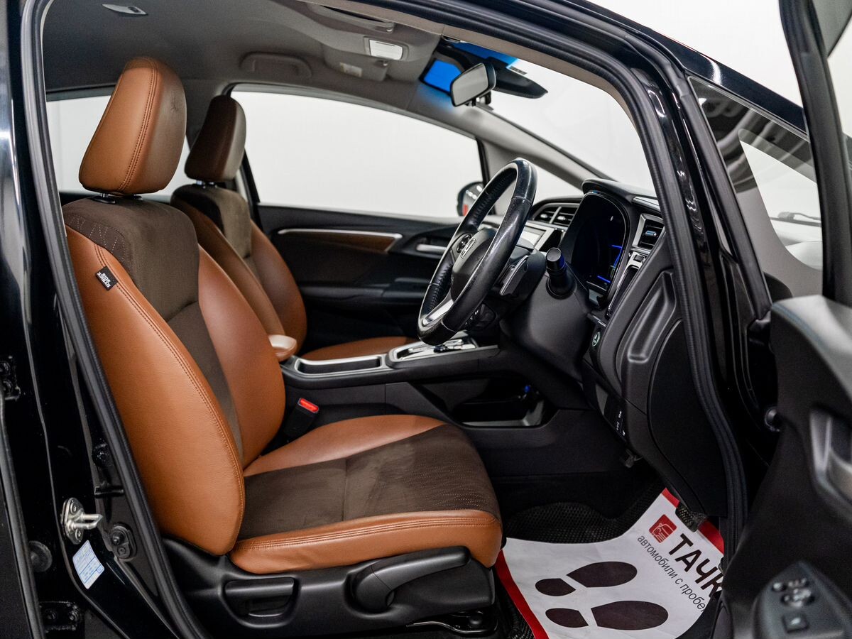 Honda Shuttle 2015 - фото автомобиля