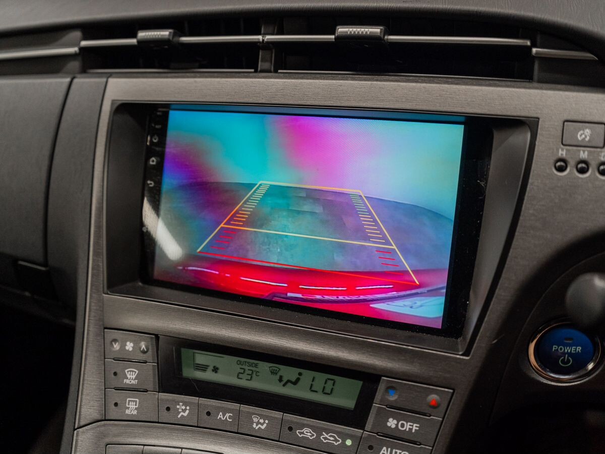 Toyota Prius 2012 - фото автомобиля