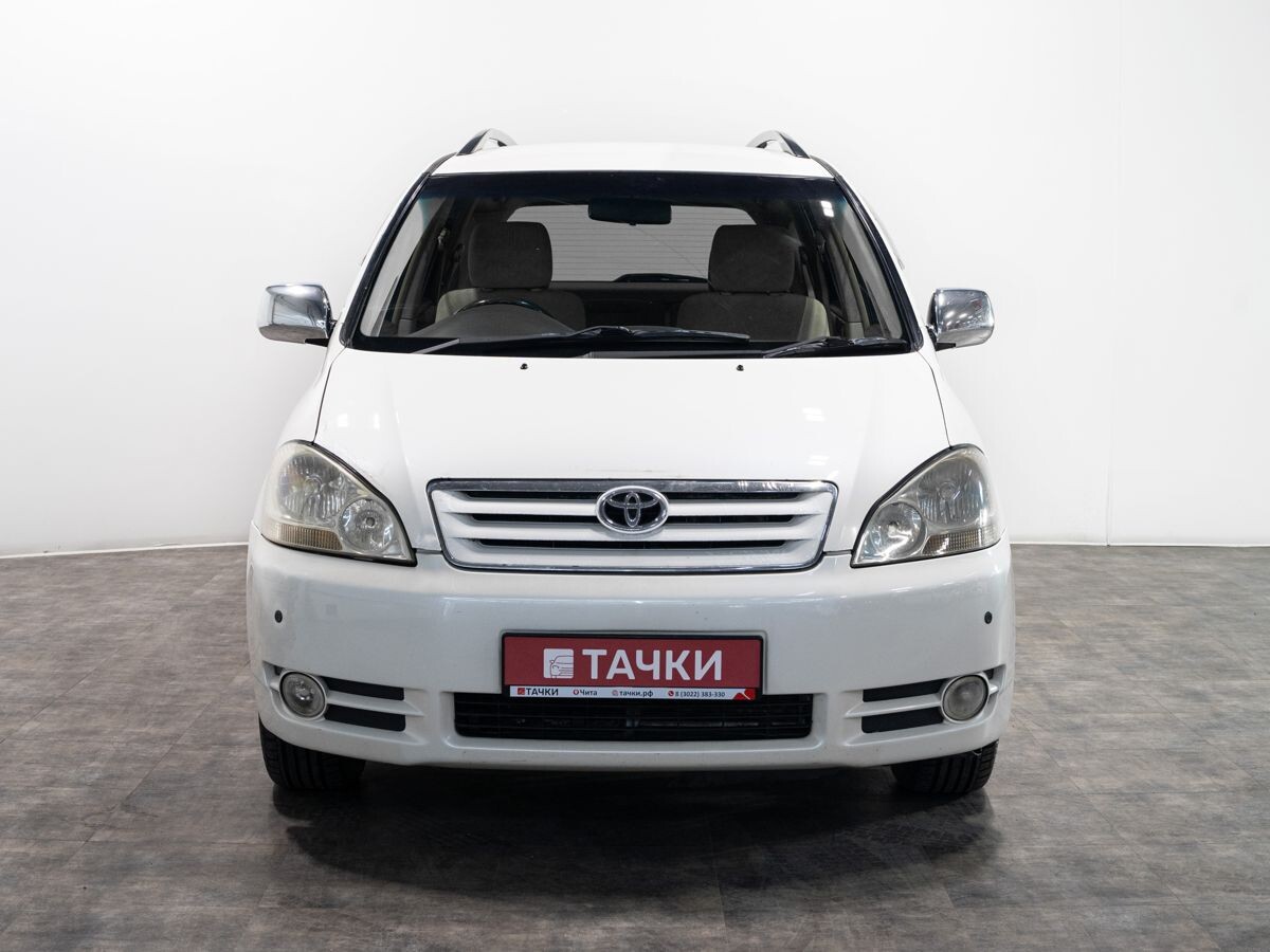 Toyota Ipsum 2001 - фото автомобиля