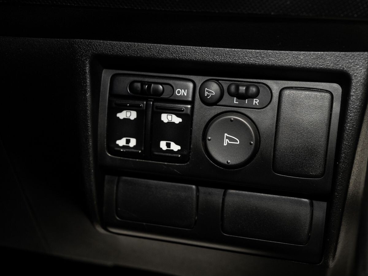 Honda Freed 2010 - фото автомобиля