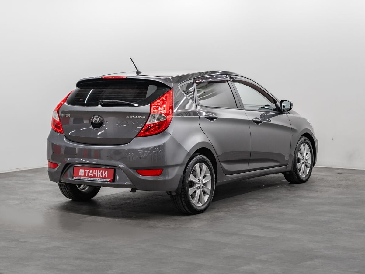 Hyundai Solaris 2012 - фото автомобиля