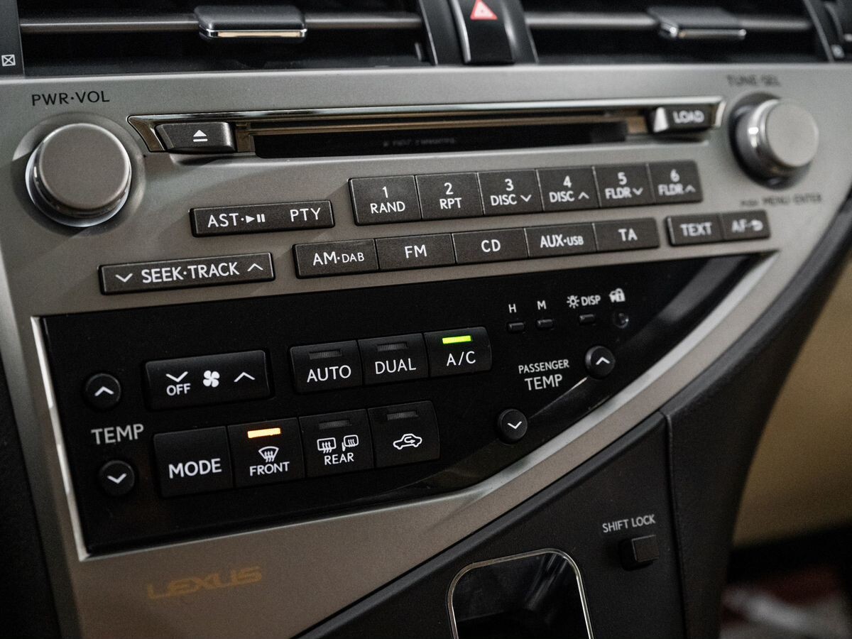 Lexus RX270 2010 - фото автомобиля