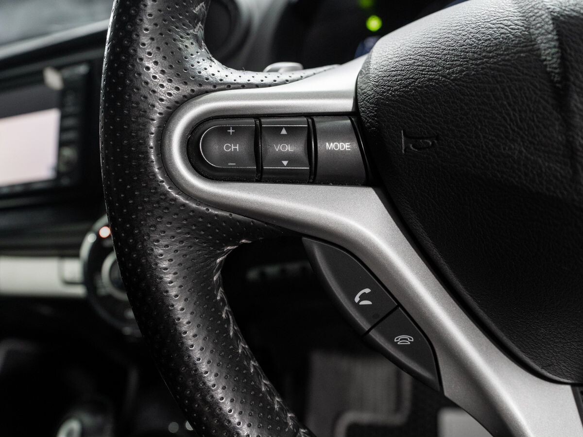 Honda Insight 2011 - фото автомобиля