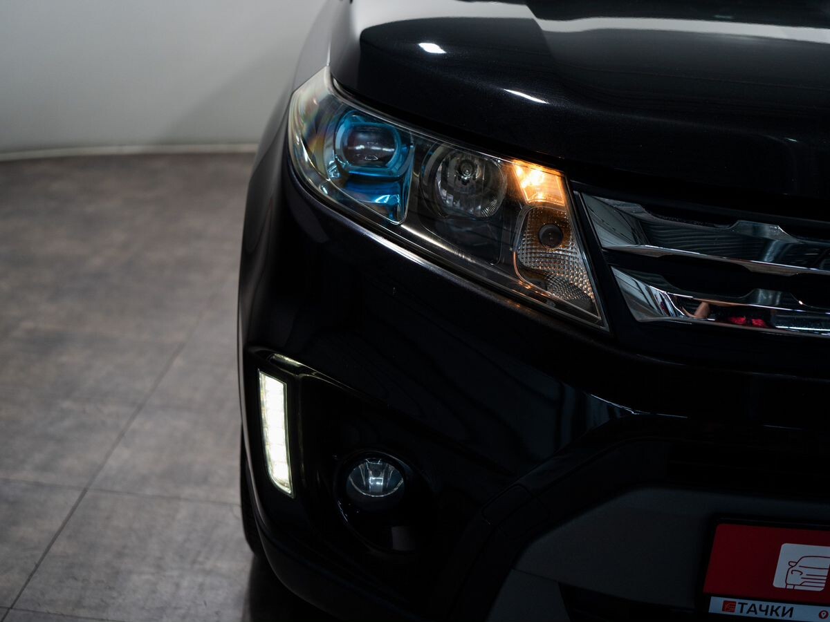 Suzuki Escudo 2015 - фото автомобиля