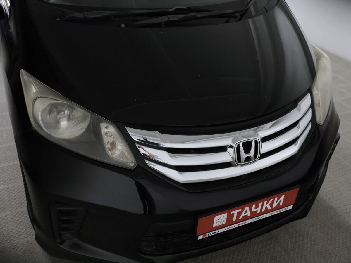 Honda Freed 2013 - фото автомобиля
