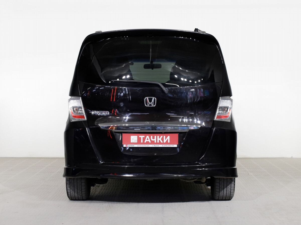 Honda Freed 2013 - фото автомобиля