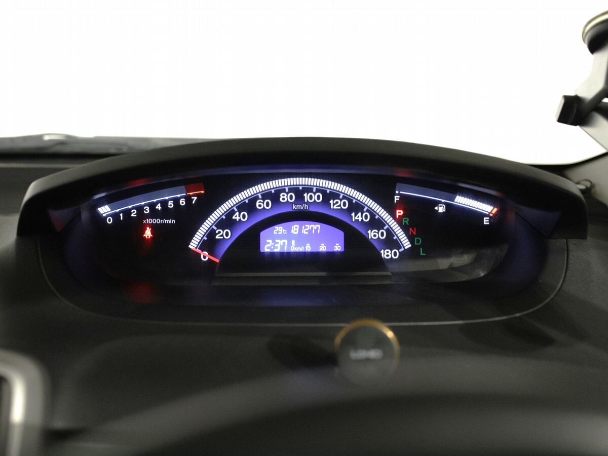 Honda Freed 2013 - фото автомобиля