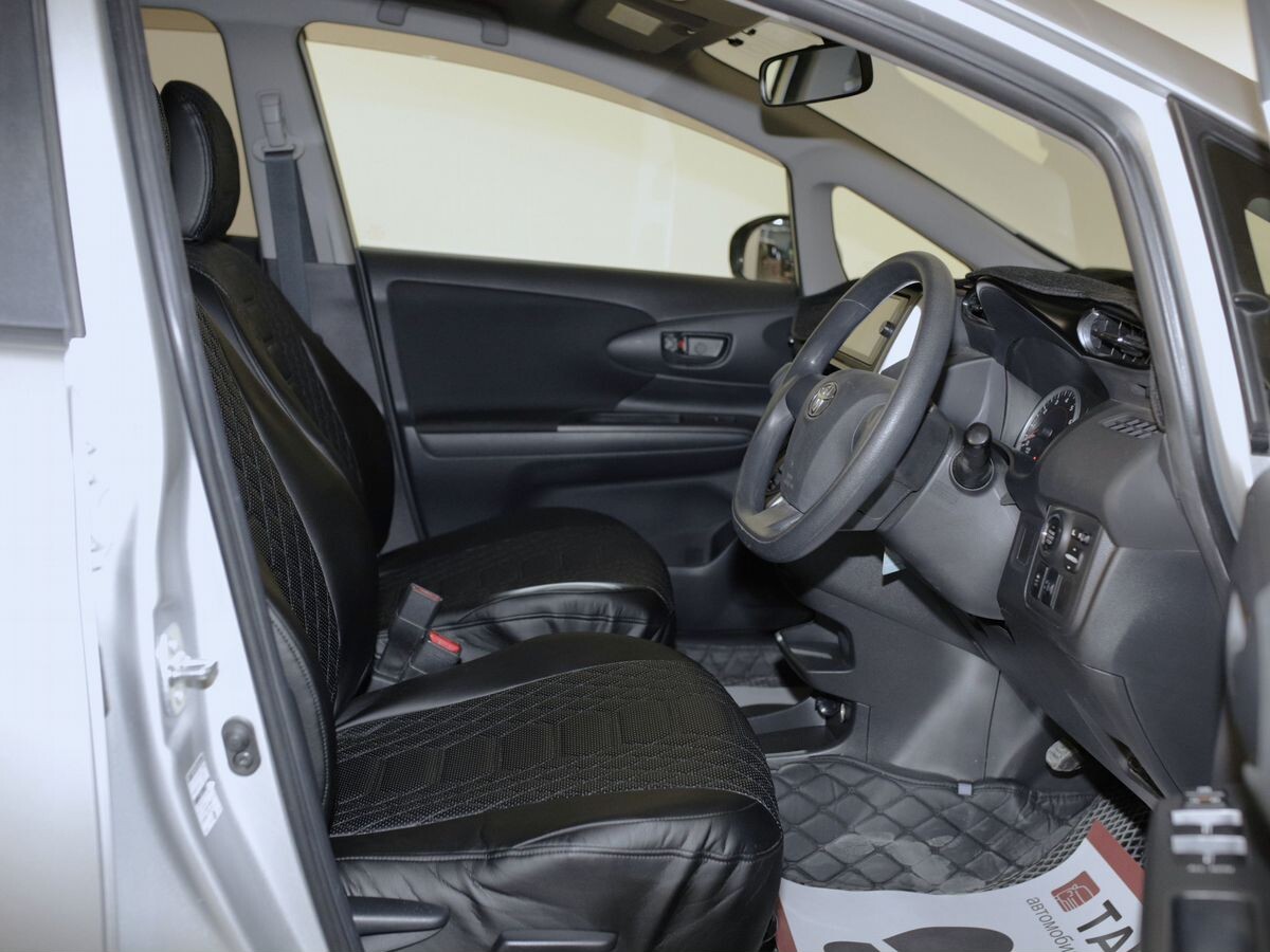 Toyota Wish 2014 - фото автомобиля
