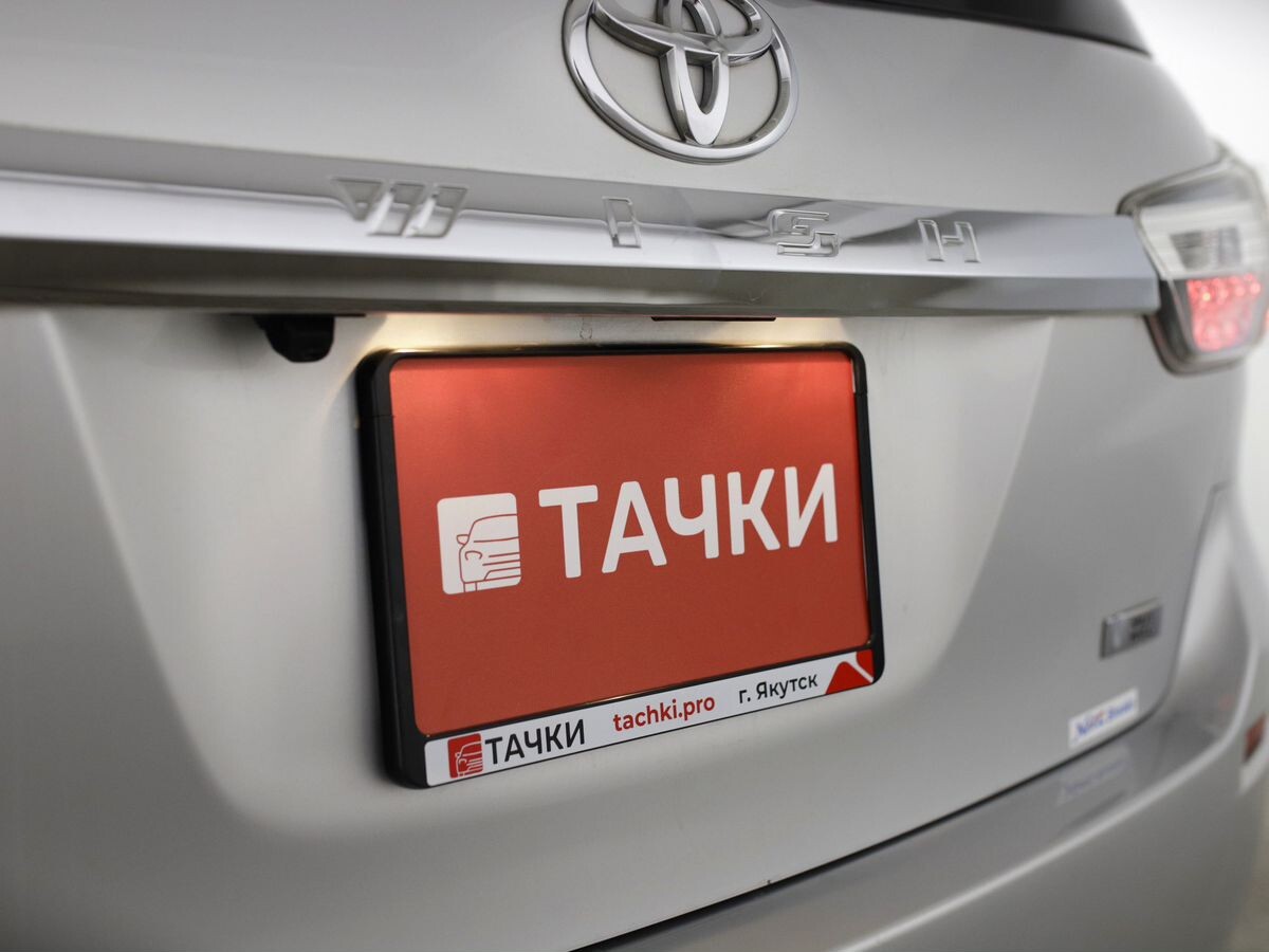 Toyota Wish 2014 - фото автомобиля