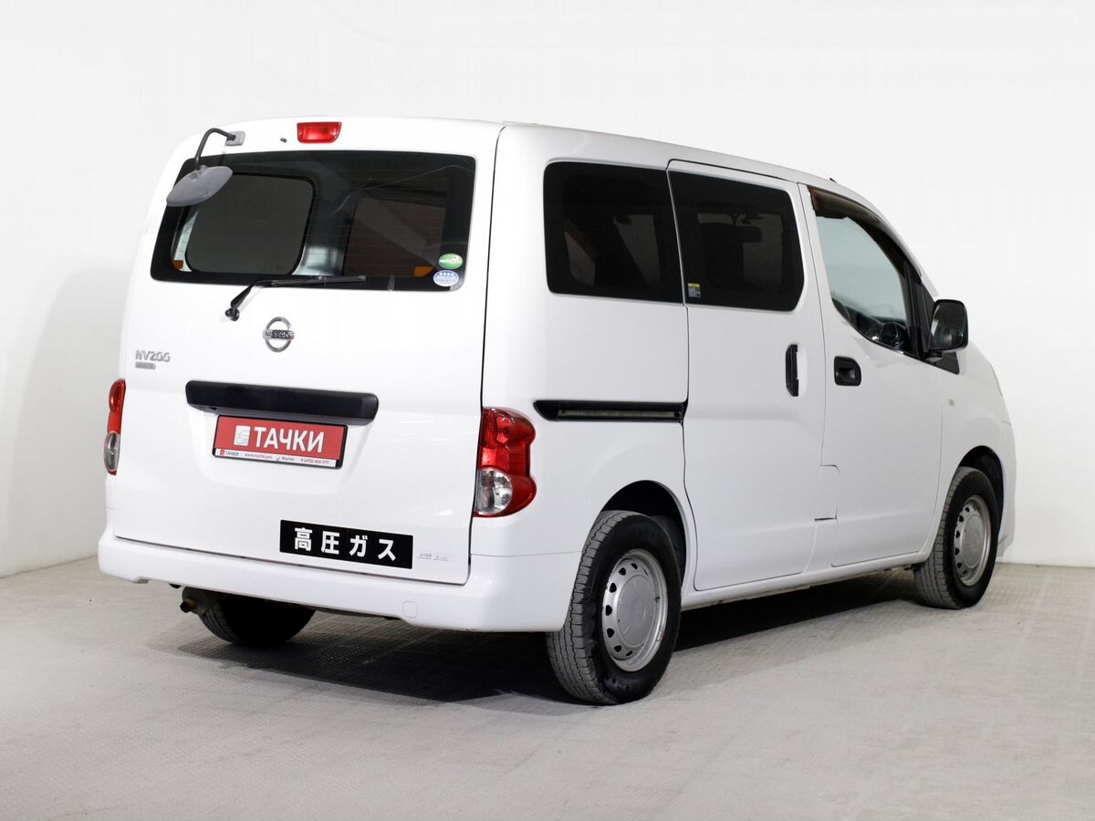 Nissan NV200 2014 - фото автомобиля