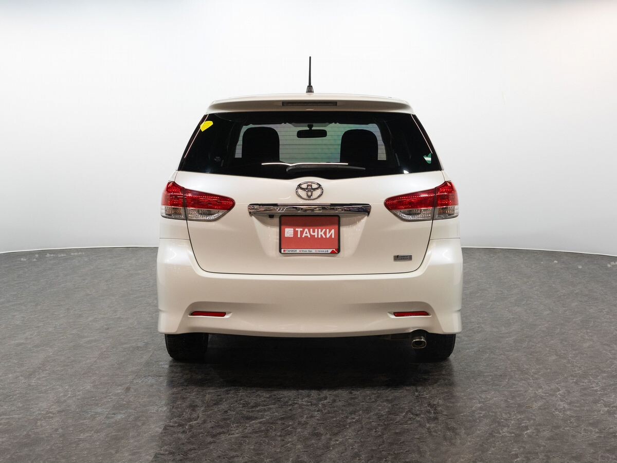 Toyota Wish 2009 - фото автомобиля