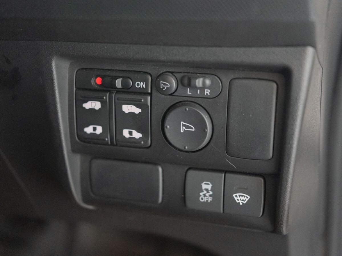 Honda Freed 2015 - фото автомобиля