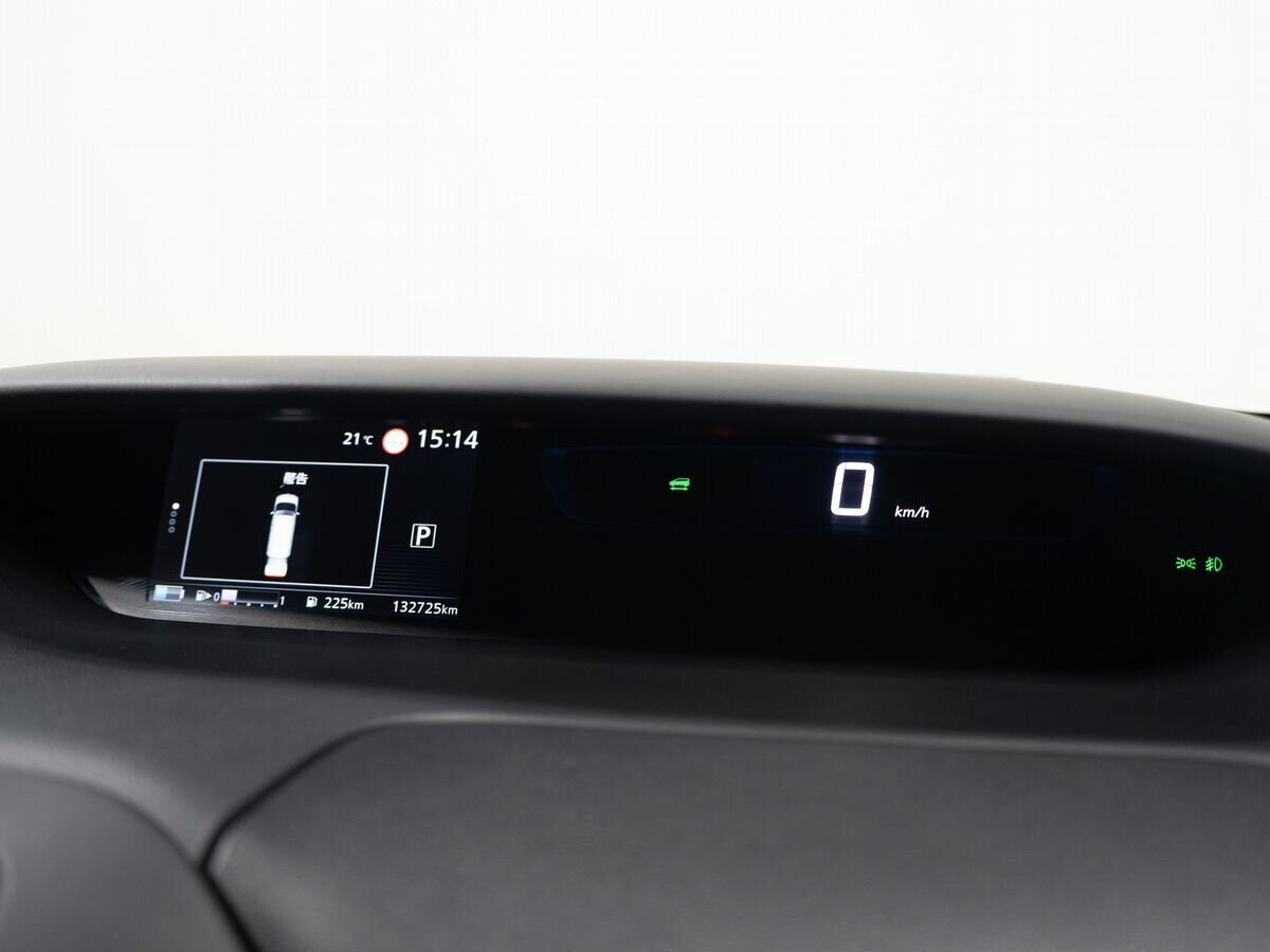 Nissan Serena 2018 - фото автомобиля