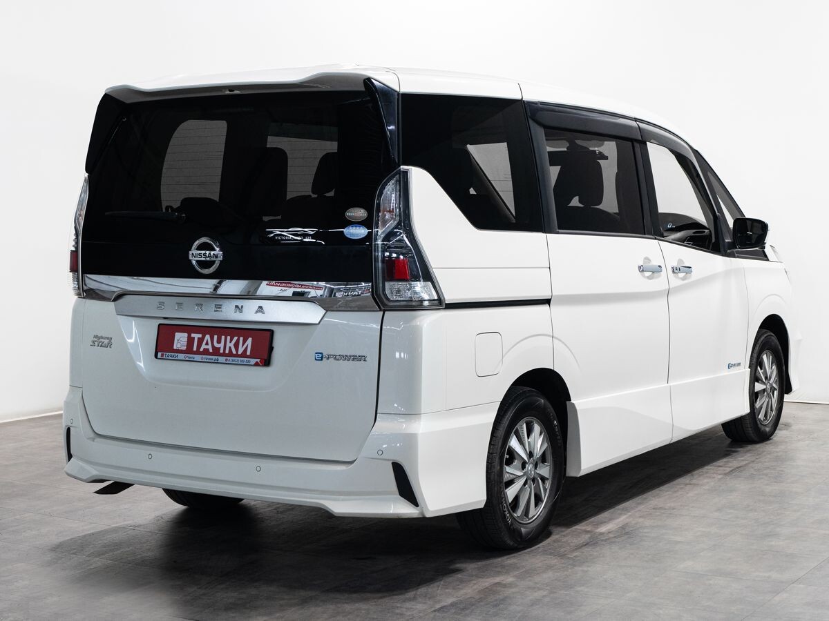 Nissan Serena 2018 - фото автомобиля