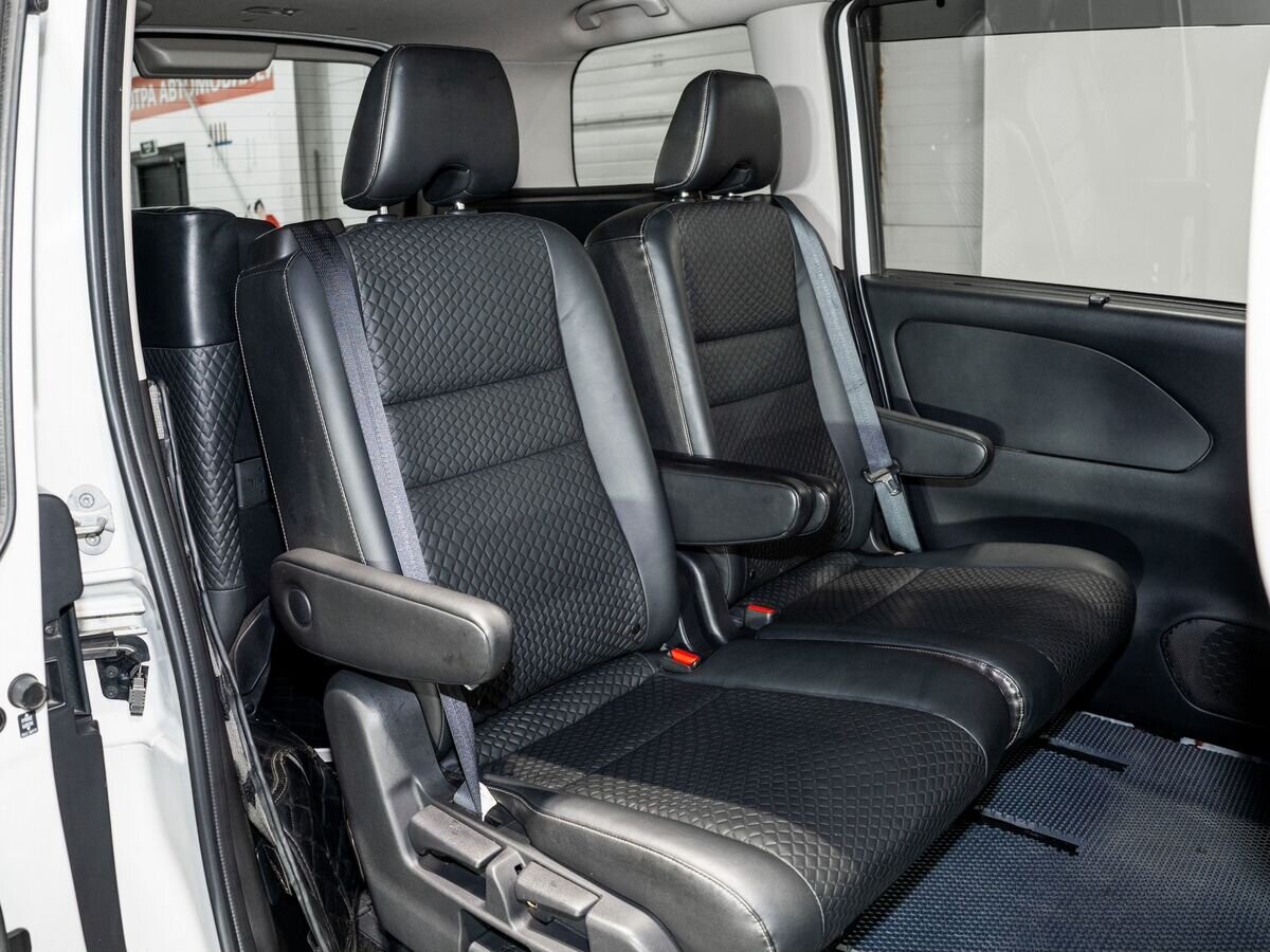 Nissan Serena 2018 - фото автомобиля