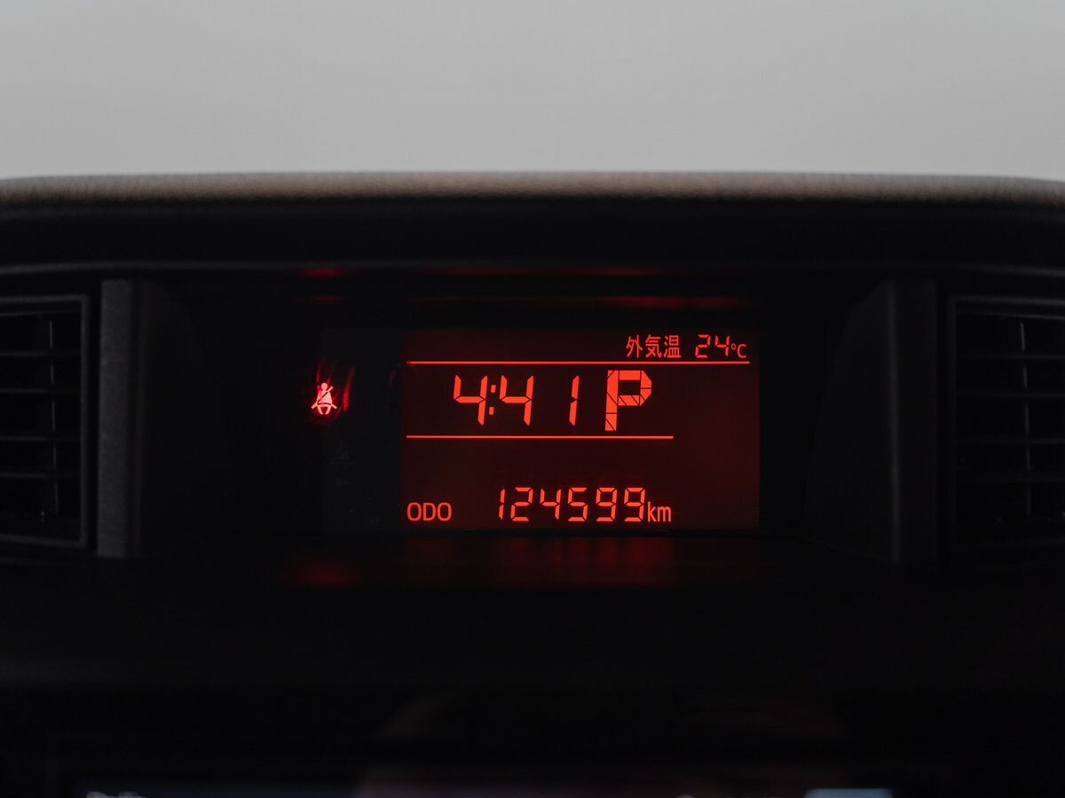 Toyota Roomy 2021 - фото автомобиля