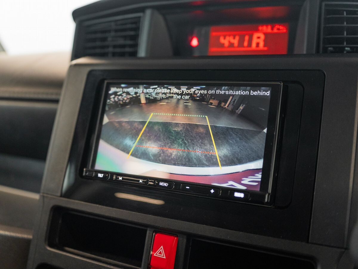 Toyota Roomy 2021 - фото автомобиля