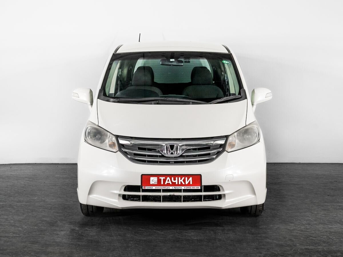 Honda Freed 2012 - фото автомобиля