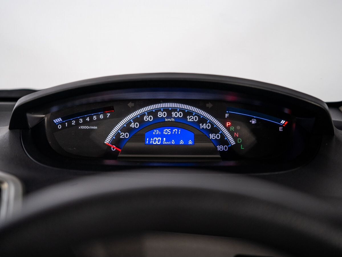 Honda Freed 2012 - фото автомобиля
