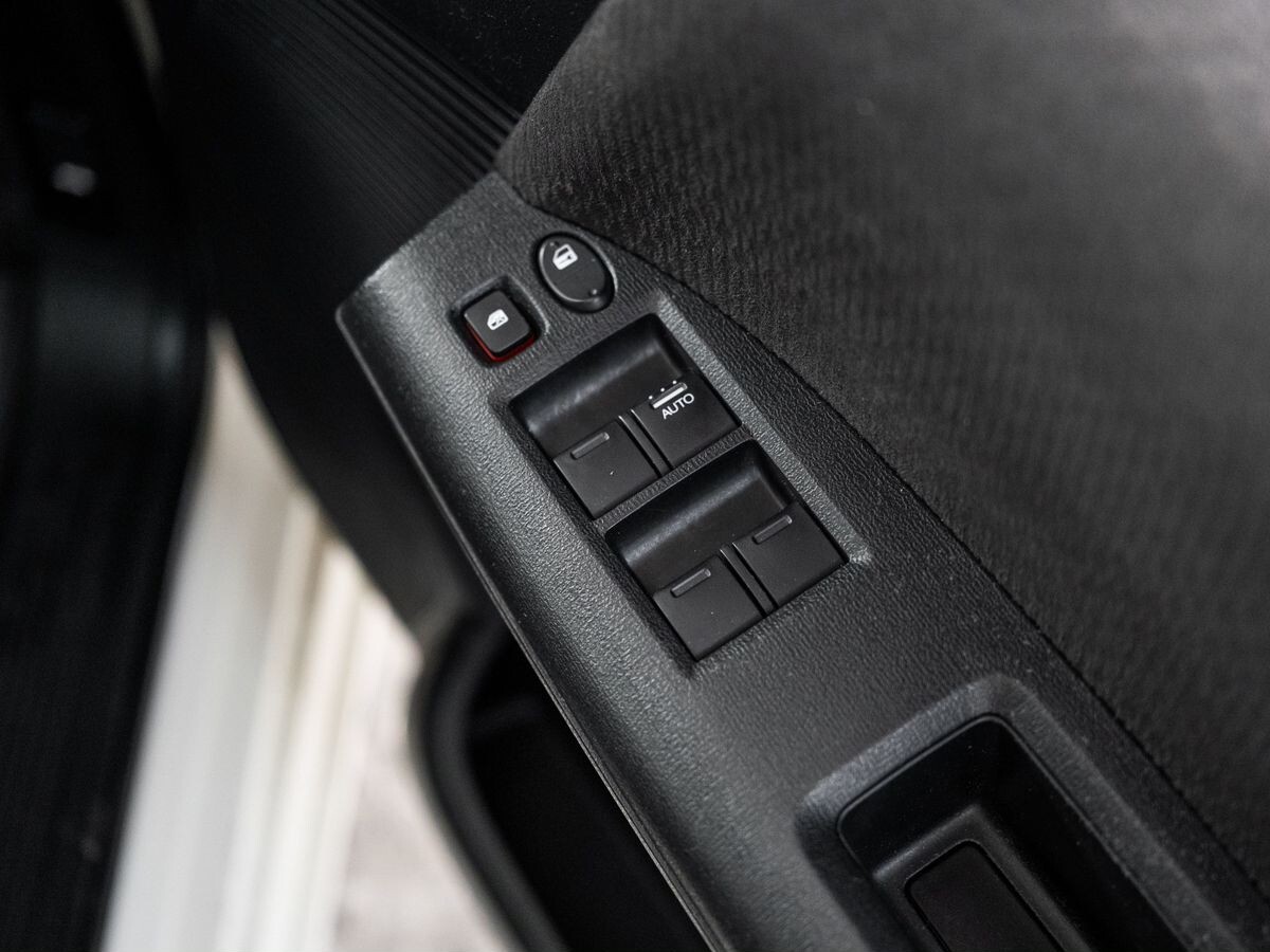 Honda Freed 2012 - фото автомобиля
