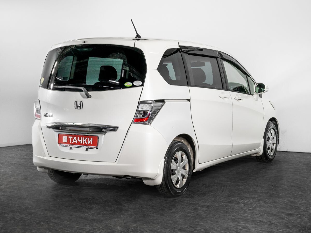 Honda Freed 2012 - фото автомобиля