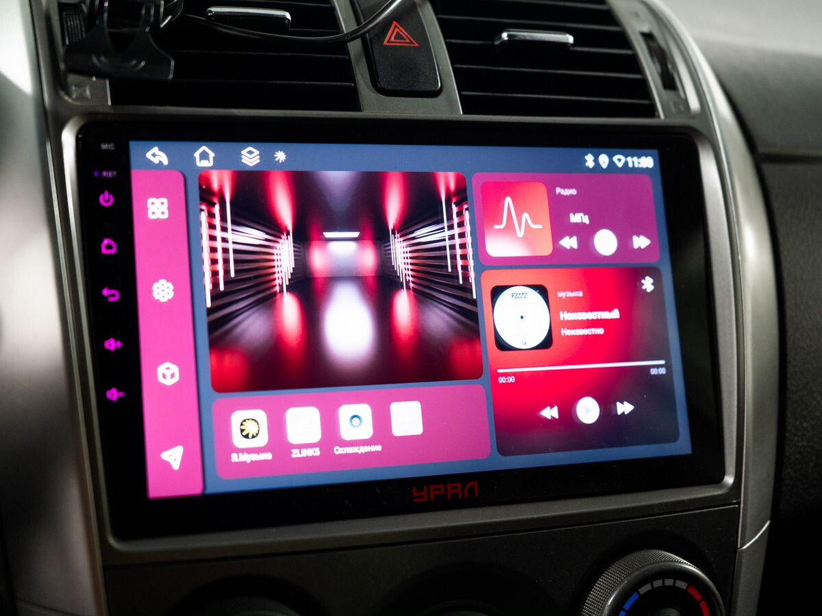 Toyota Corolla 2012 - фото автомобиля