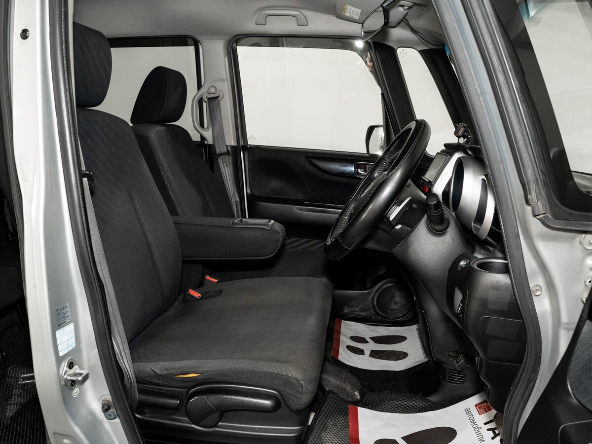 Honda N-BOX 2013 - фото автомобиля