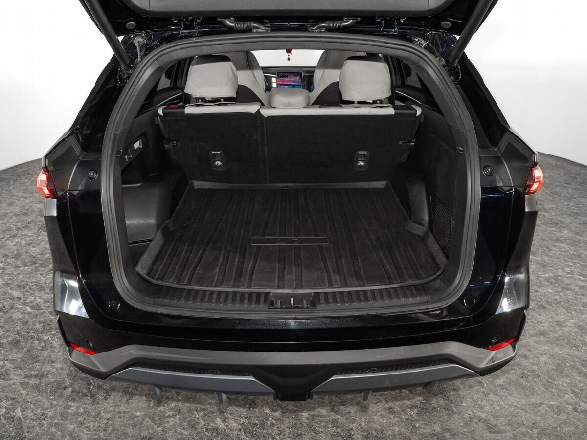 Geely Galaxy L7 2023 - фото автомобиля