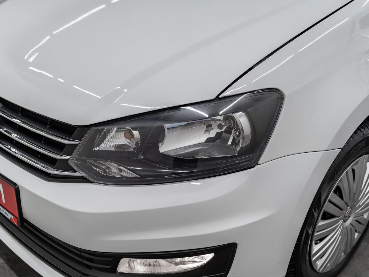 Volkswagen Polo 2019 - фото автомобиля