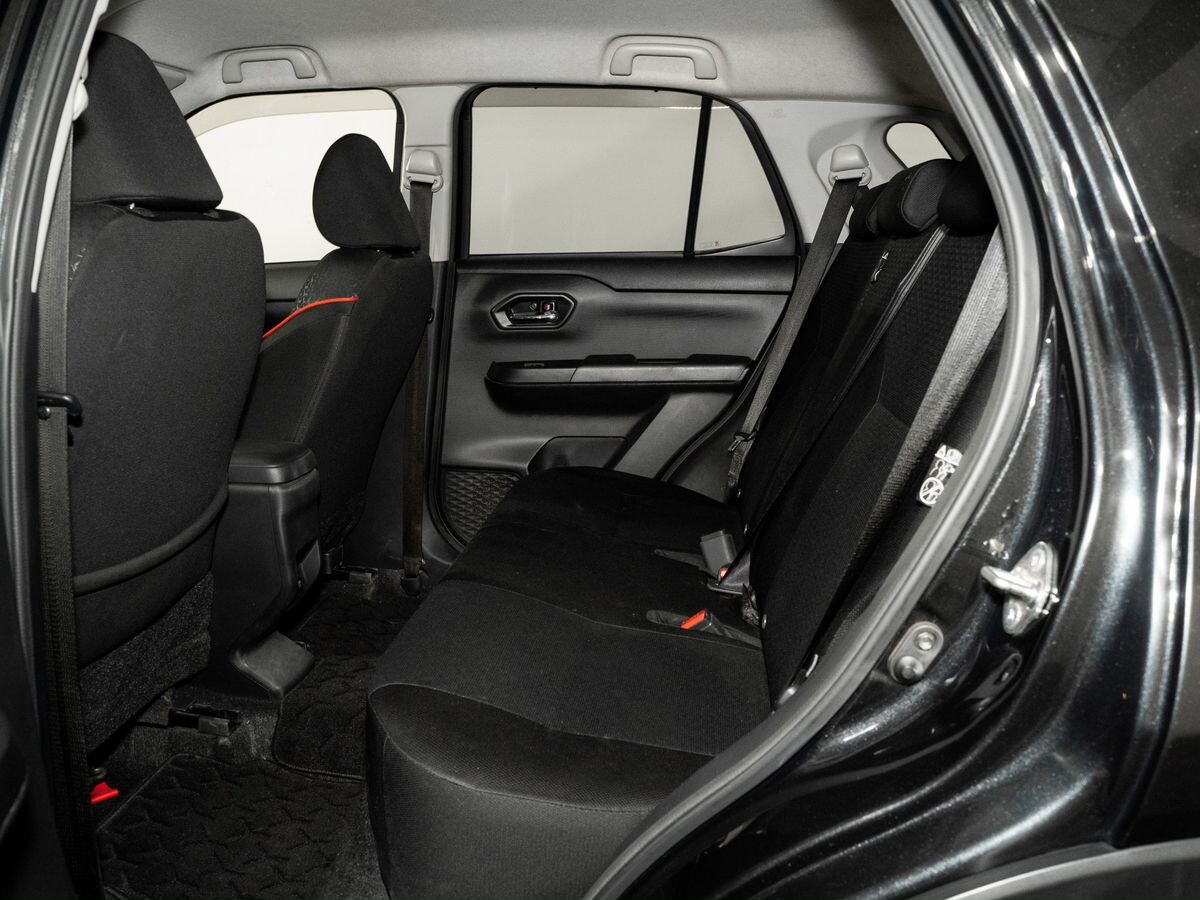 Toyota Raize 2021 - фото автомобиля