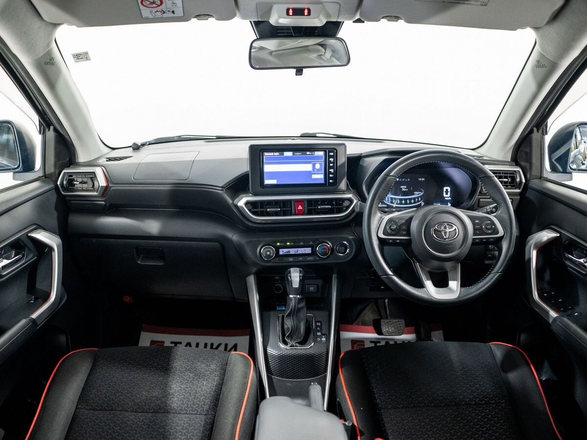 Toyota Raize 2021 - фото автомобиля