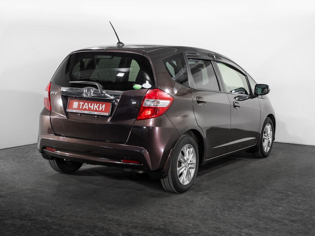 Honda Fit 2012 - фото автомобиля