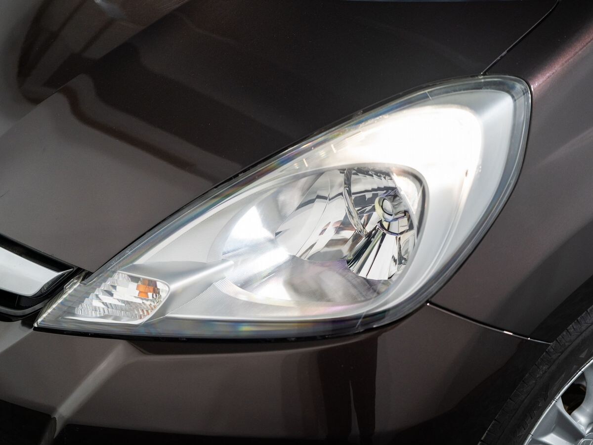 Honda Fit 2012 - фото автомобиля