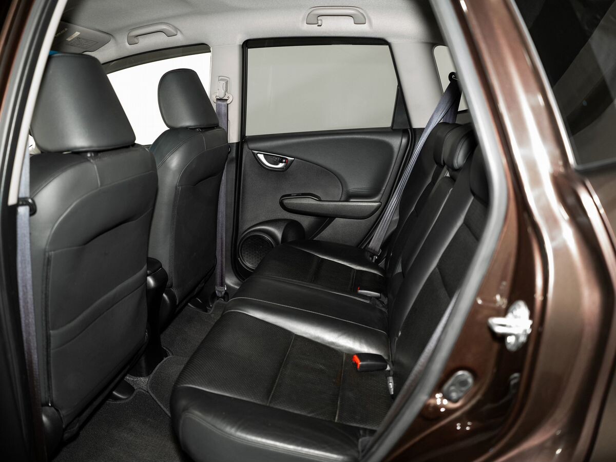 Honda Fit 2012 - фото автомобиля