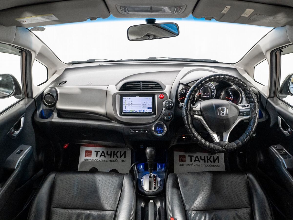 Honda Fit 2012 - фото автомобиля