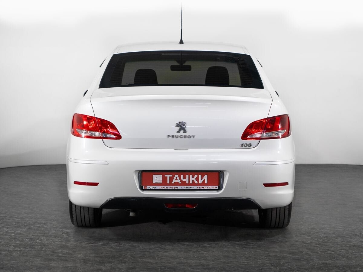 Peugeot 408 2016 - фото автомобиля