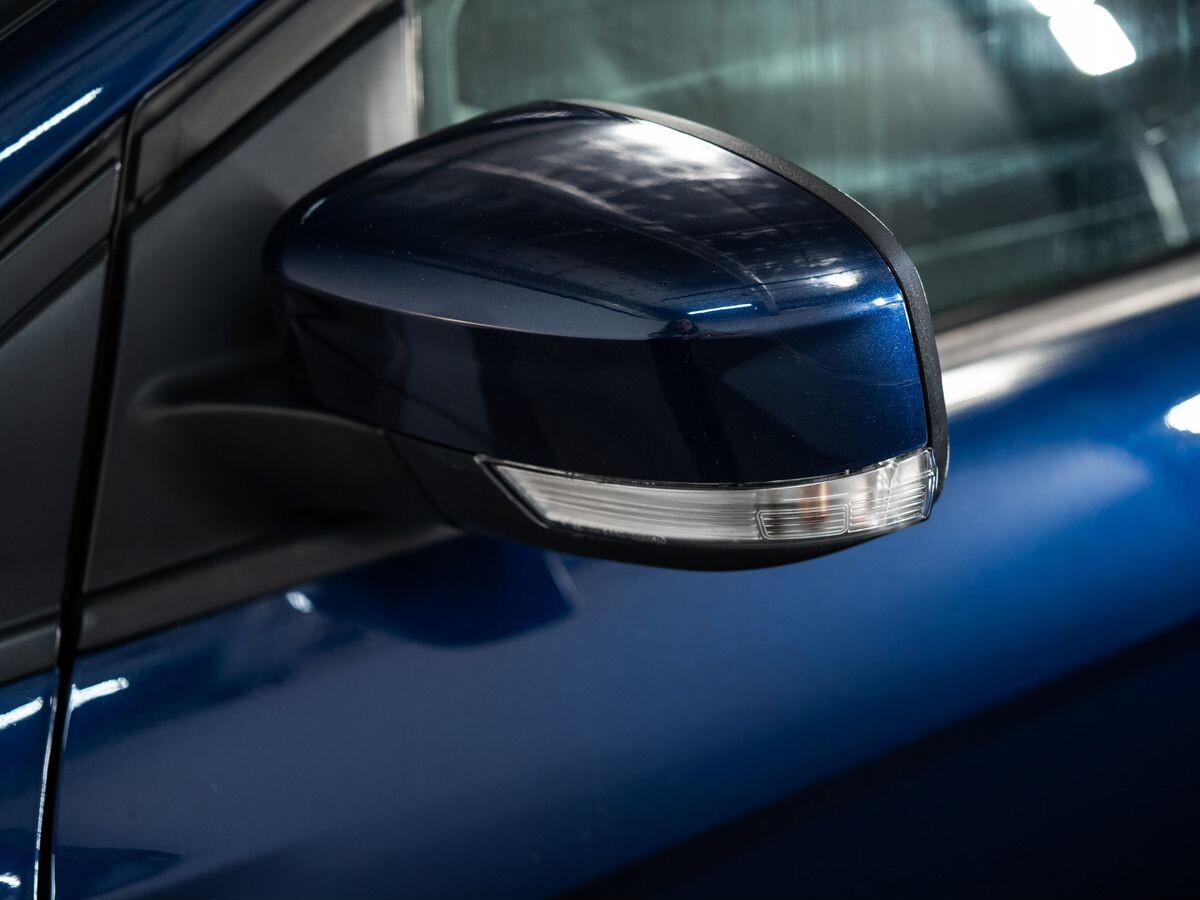 Ford Focus 2012 - фото автомобиля