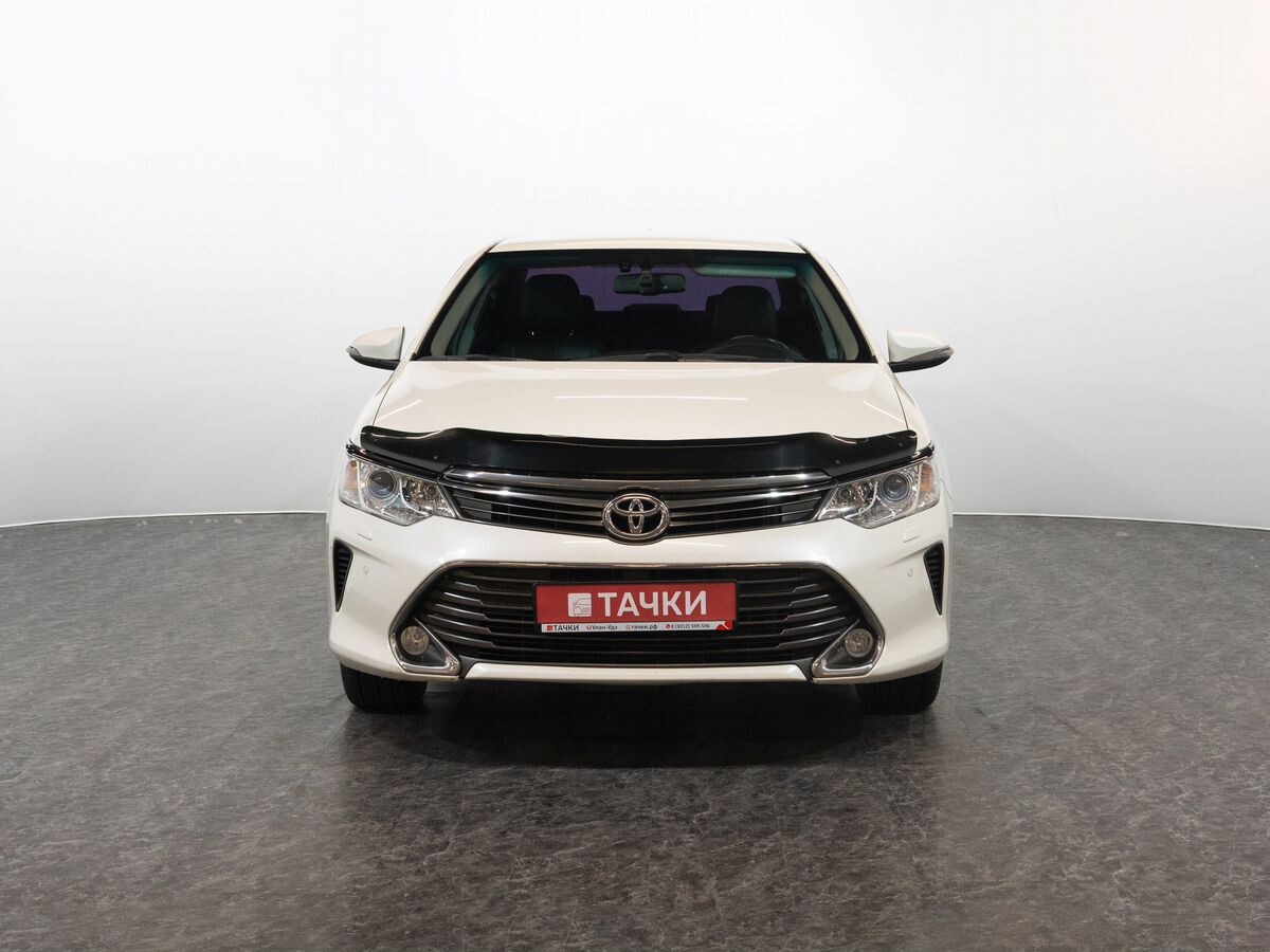 Toyota Camry 2015 - фото автомобиля