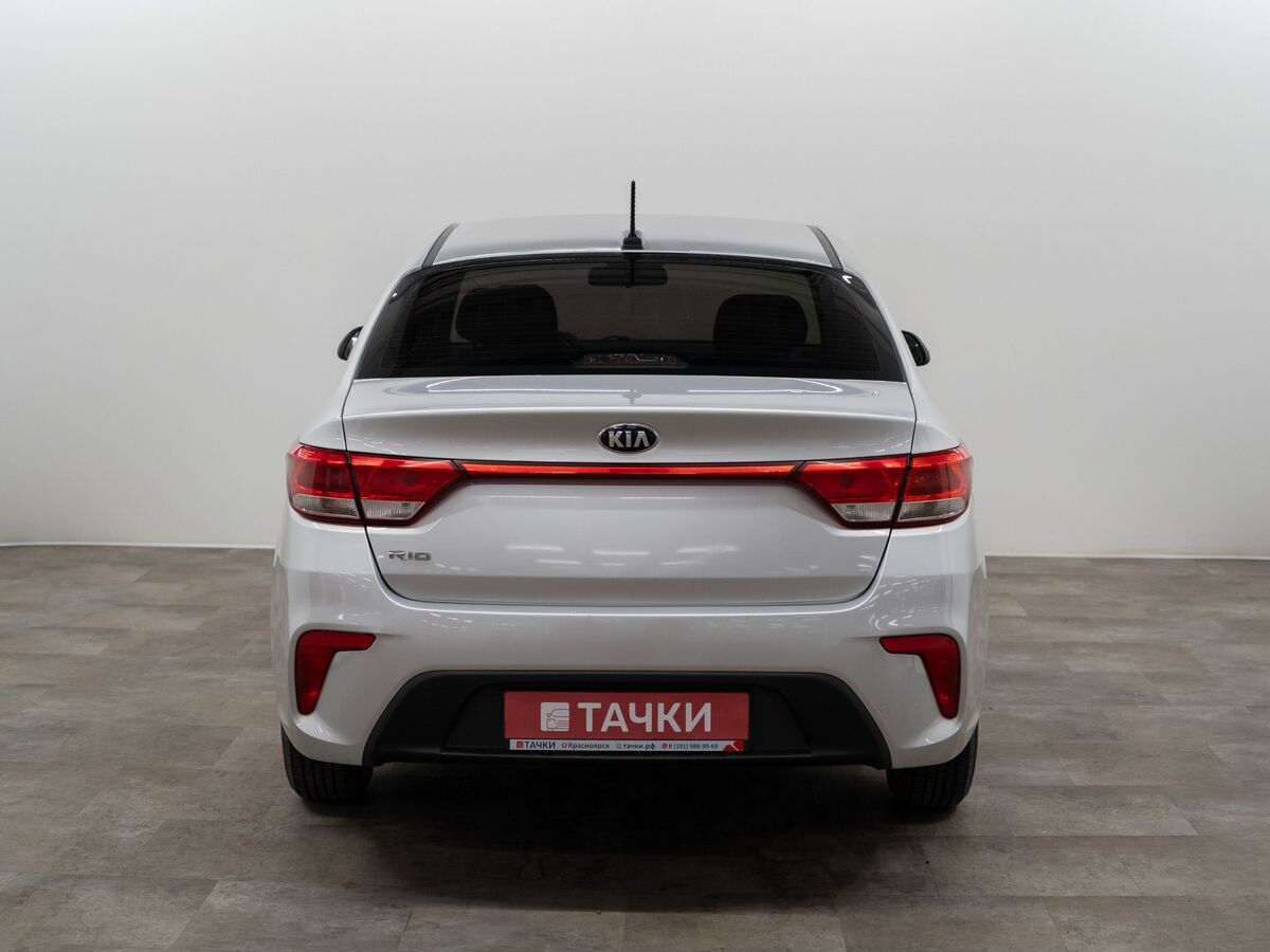Kia Rio 2019 - фото автомобиля