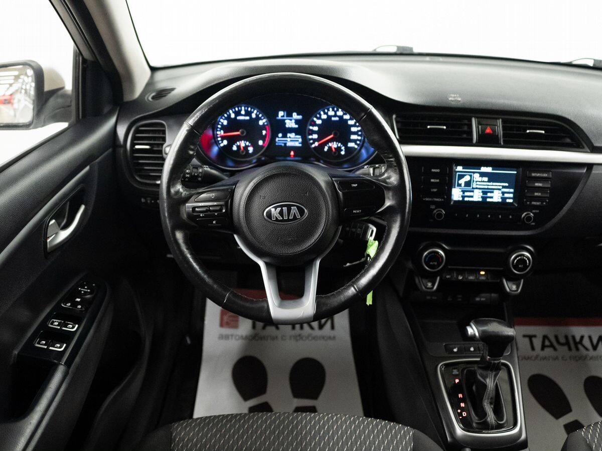 Kia Rio 2019 - фото автомобиля