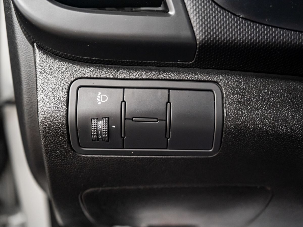 Hyundai Solaris 2016 - фото автомобиля