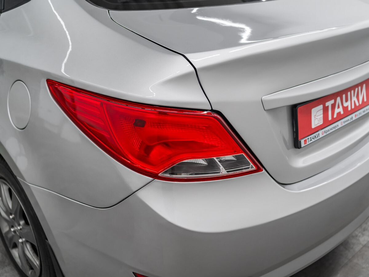 Hyundai Solaris 2016 - фото автомобиля