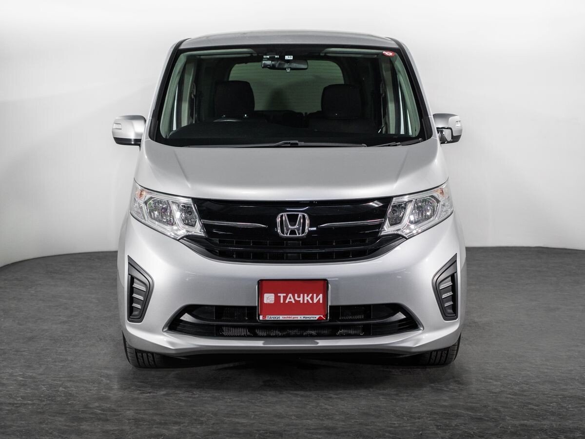 Honda Stepwgn 2017 - фото автомобиля