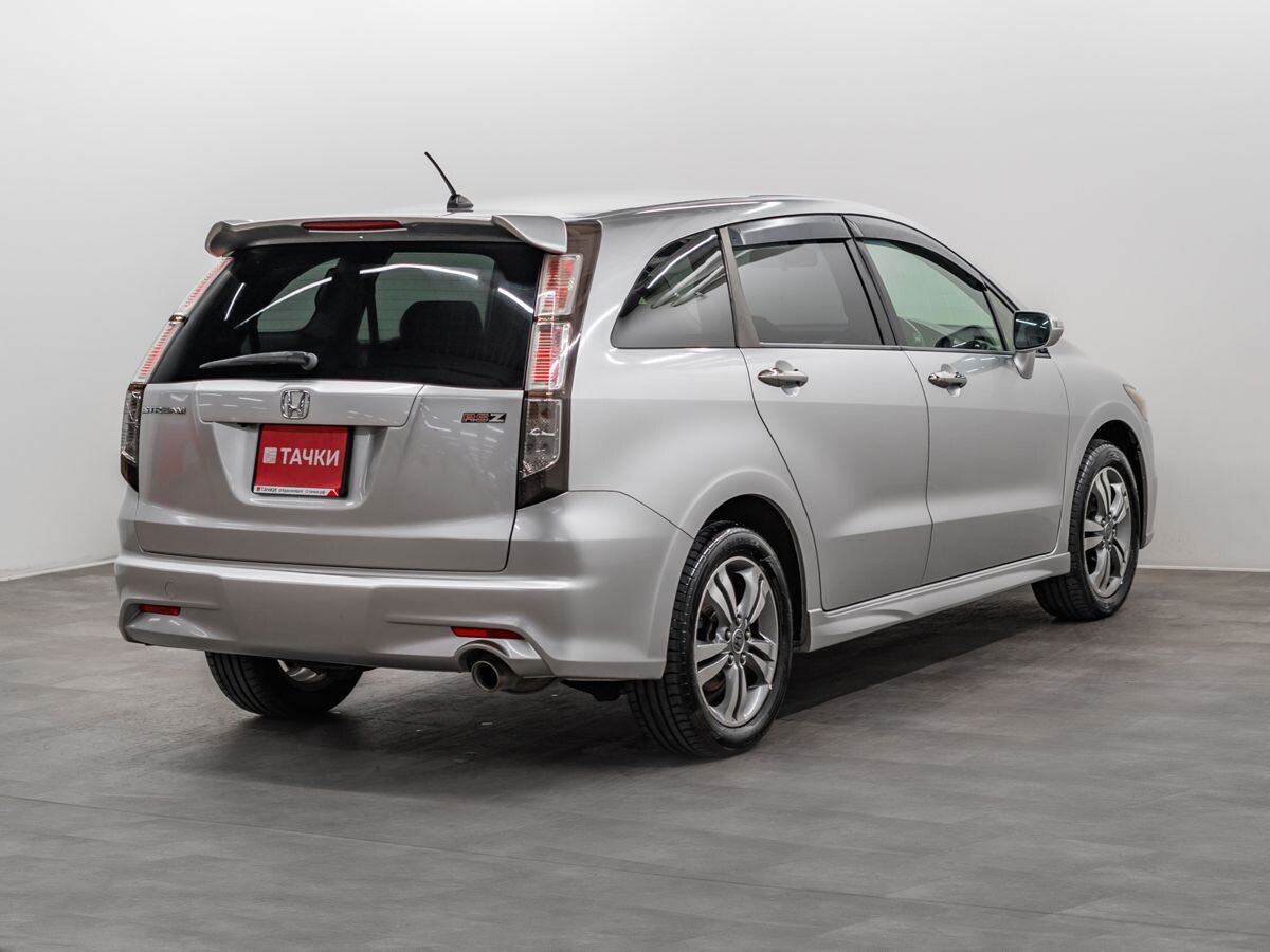Honda Stream 2012 - фото автомобиля