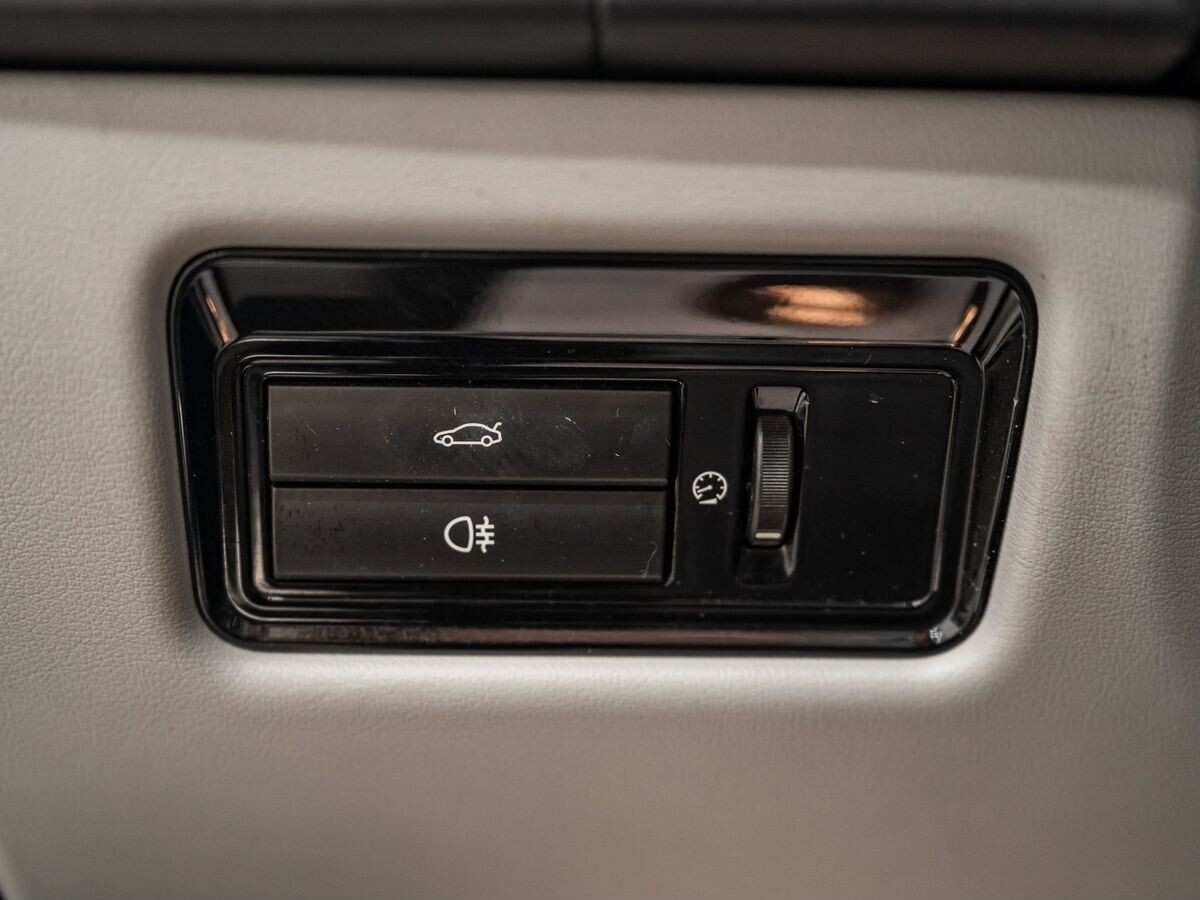 Jaguar XJ 2013 - фото автомобиля