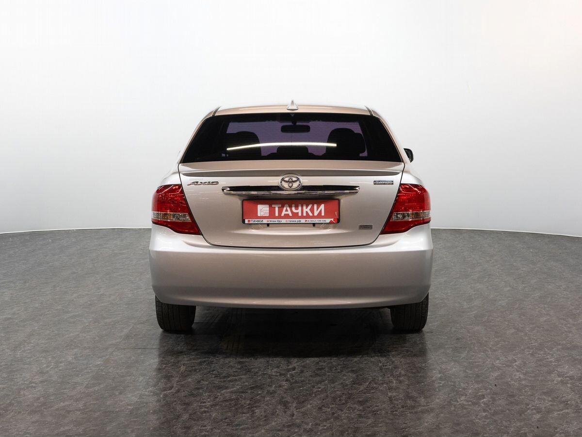 Toyota Corolla Axio 2010 - фото автомобиля